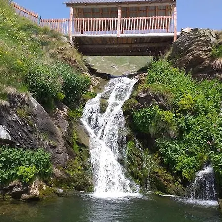 Bujtina 2 بيت ضيافة فالبني