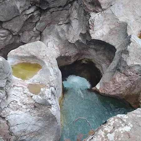 Bujtina 2 * Valbone