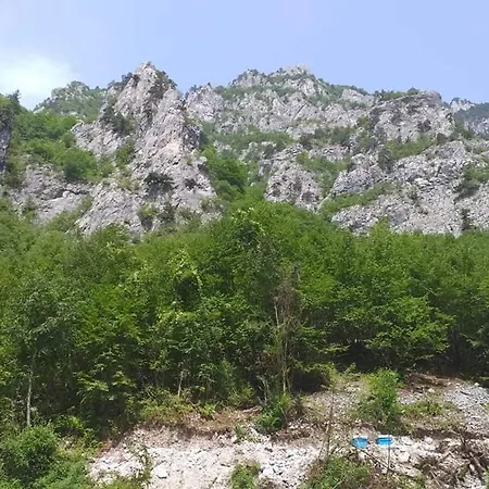 Guest house Bujtina 2 Valbone