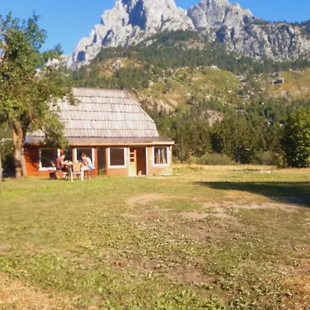 Bujtina 2 * Valbone