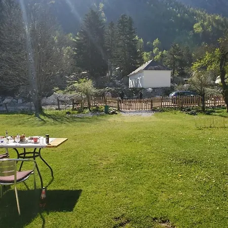 Bujtina 2 Guest house Valbone